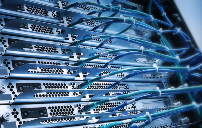 Cybersecurity, mantieni al sicuro dati e applicazioni Cybersecurity, mantieni al sicuro dati e applicazioni